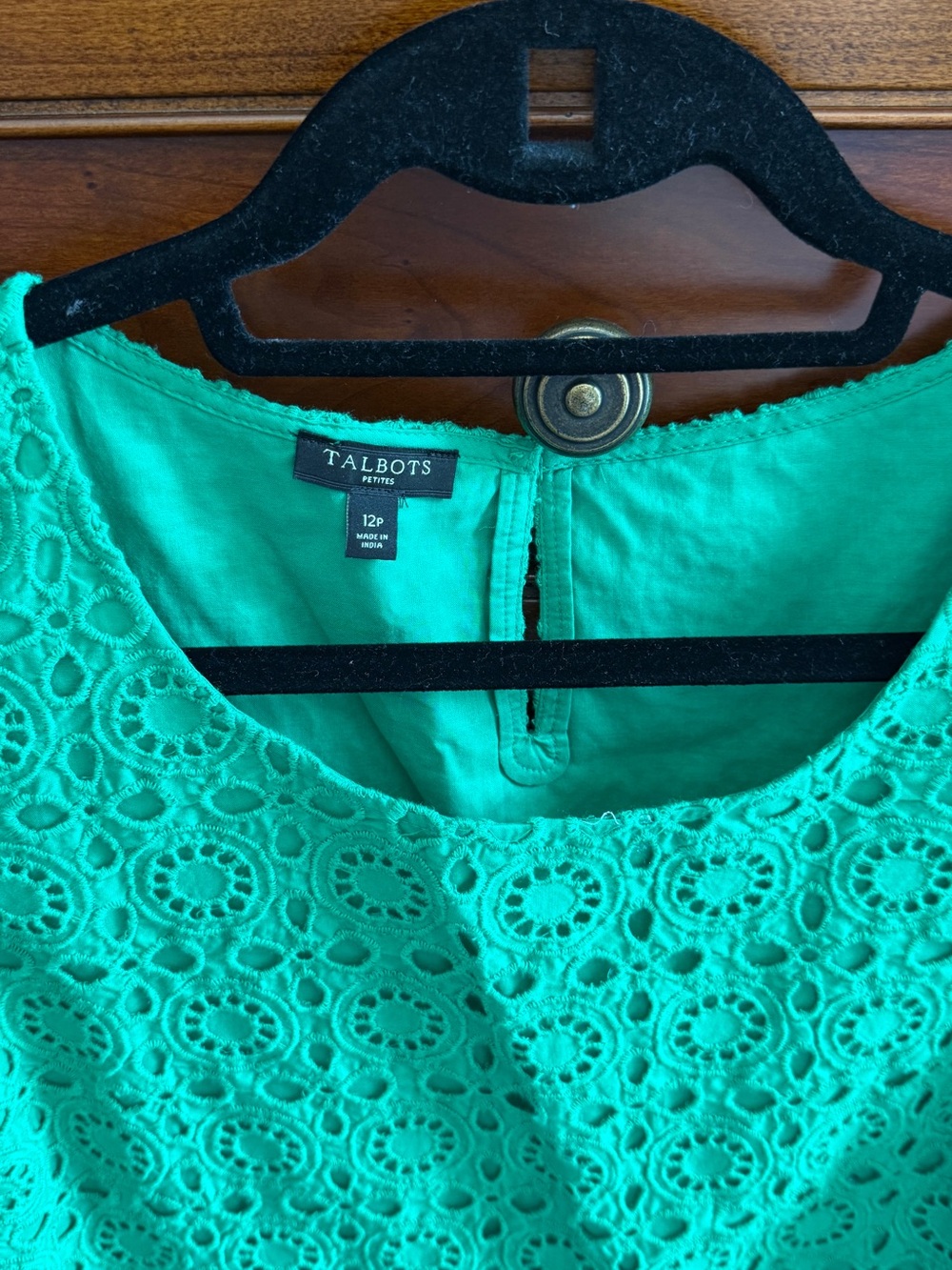Talbots Bright Green Lace Shell Top - Picture 3 of 6